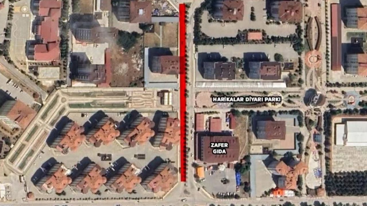 Meşeli Sokak'ta asfalt çalışması: Trafiğe kapatıldı