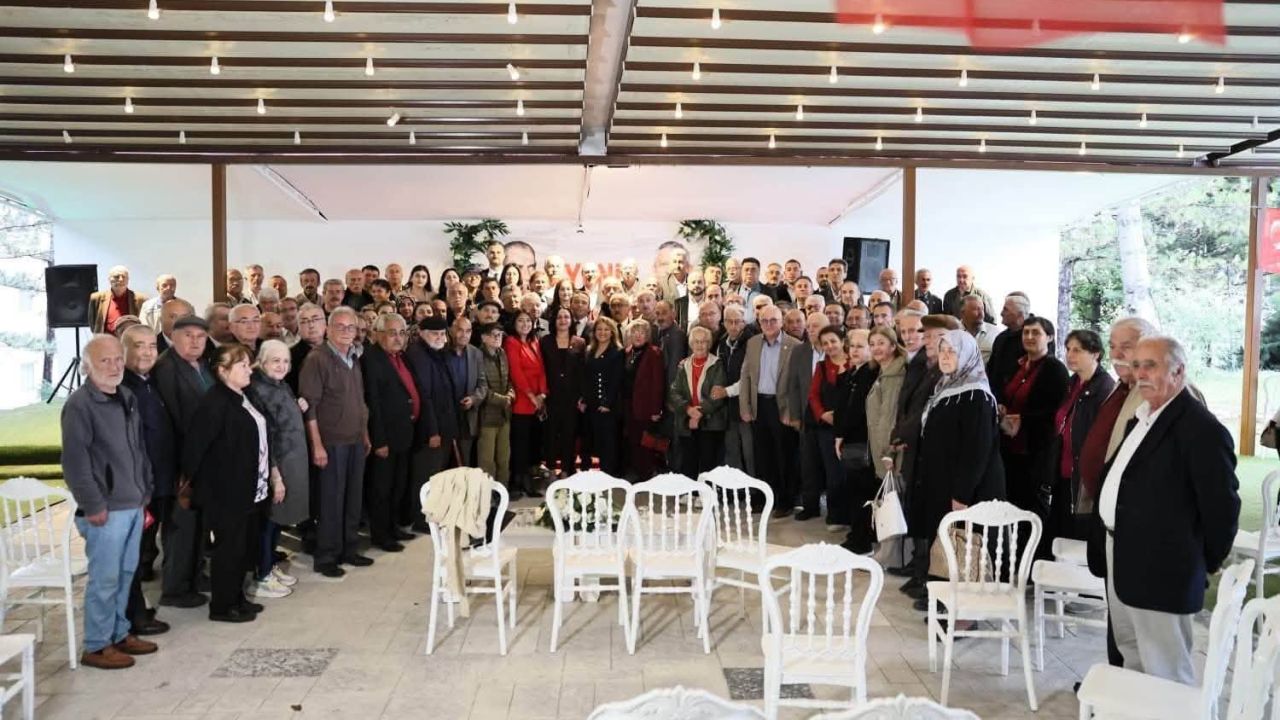 YENİ Parti Araç’ta yeni dönem için karar çıktı!