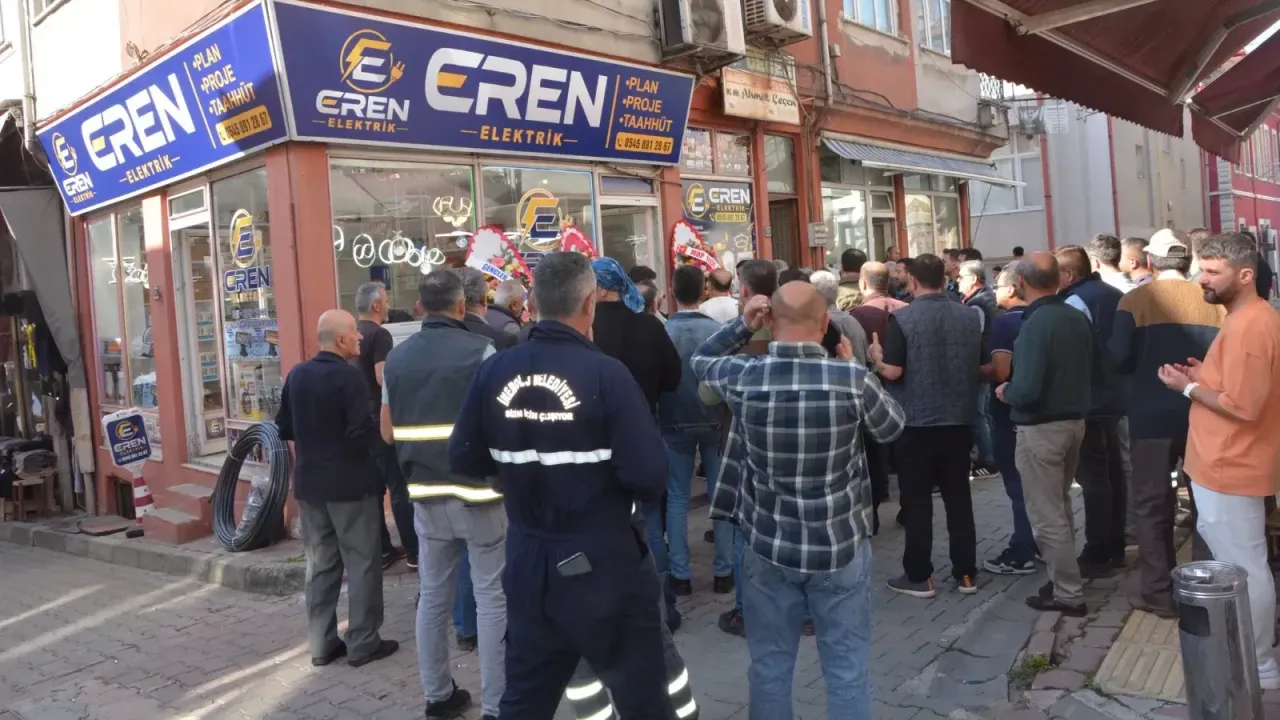 Ülkü Ocakları başkanının işletmesi kapılarını açtı!