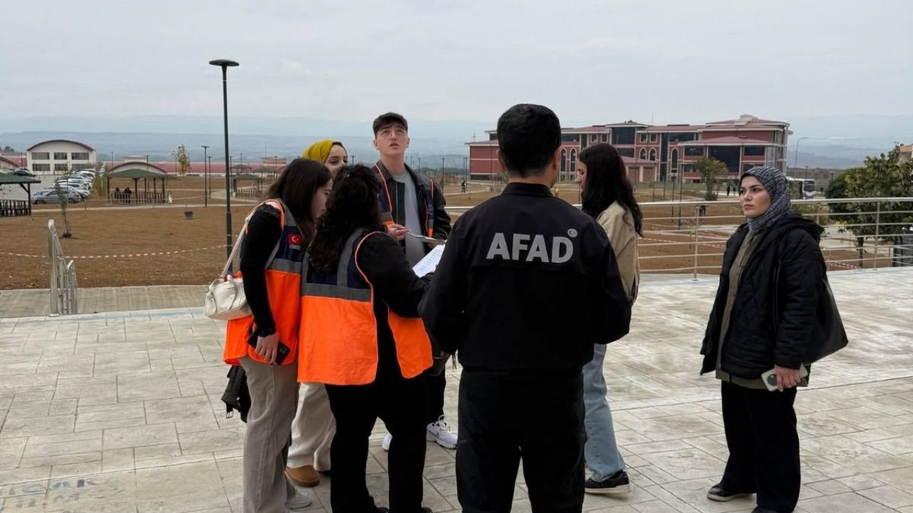 Kastamonu Üniversitesi’nde ‘Afet Tehlike Avı’ egitimi!