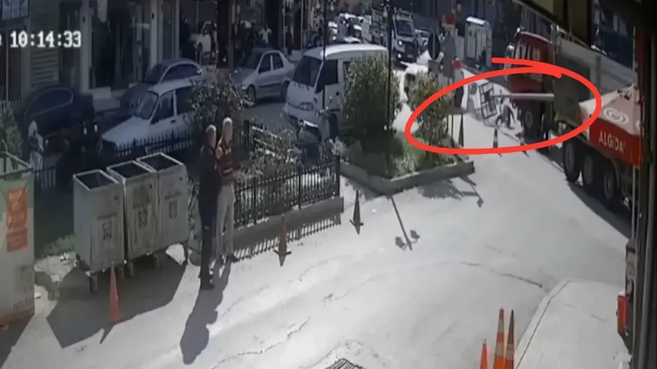 Komşudaki korkunç kaza kamerada!