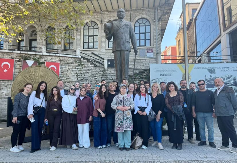 Kastamonulu edebiyatseverler Oğuz Atay için İnebolu'da...