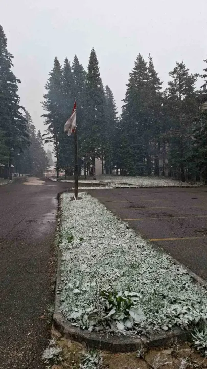 Ilgaz Dağı beyaza bürünmeye başladı!