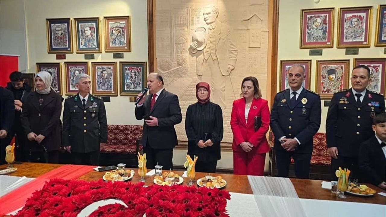 Vali Dallı cumhuriyetin 103. yılında tarihi mirası hatırlattı