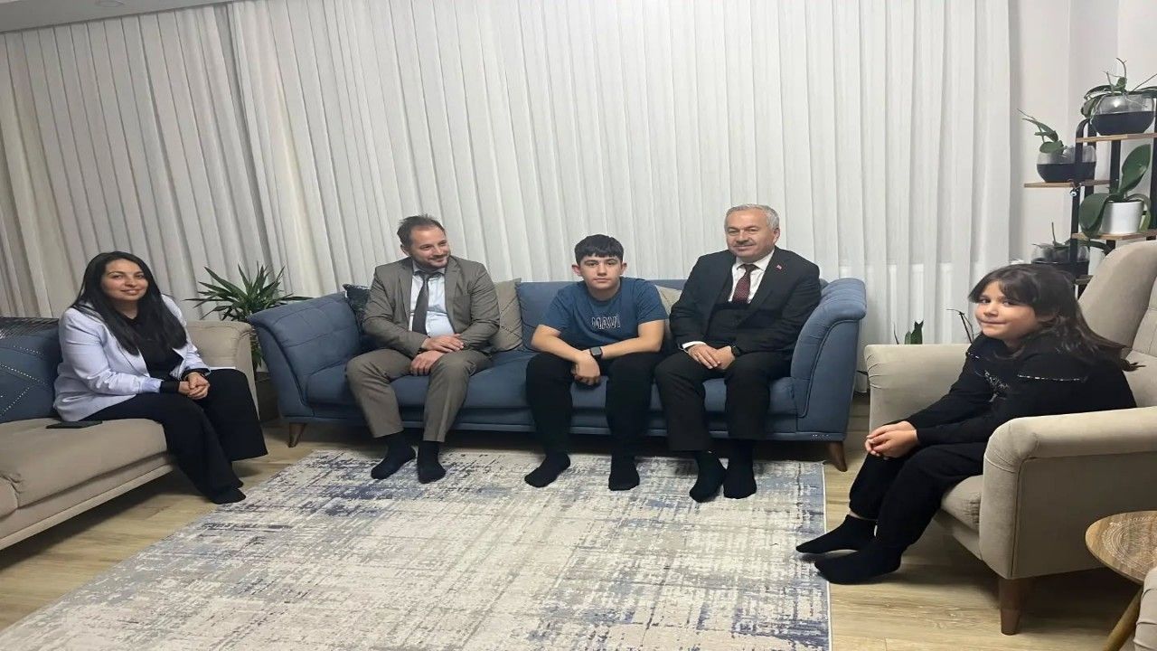 Şehit Ahmet Şahan’ın ailesine vefa ziyareti
