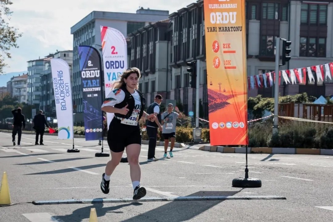 Ordu Yarı Maratonu’nda 8 ülkeden 707 sporcu koştu