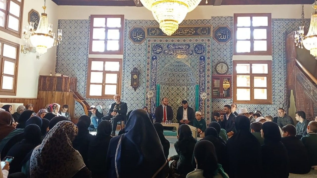 Özel bireyler camide buluştu: Seydiler'de özel gün