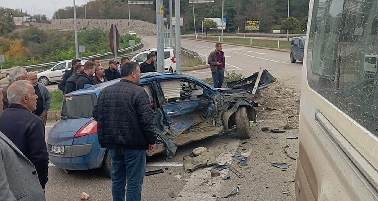 37 plaka komşuda kazaya karıştı