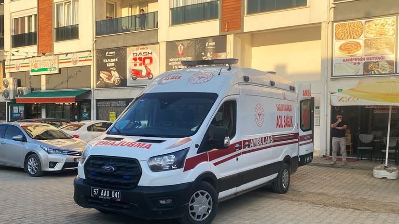 Yaşlı adam, arkadaşını öldürüp intihar etti!