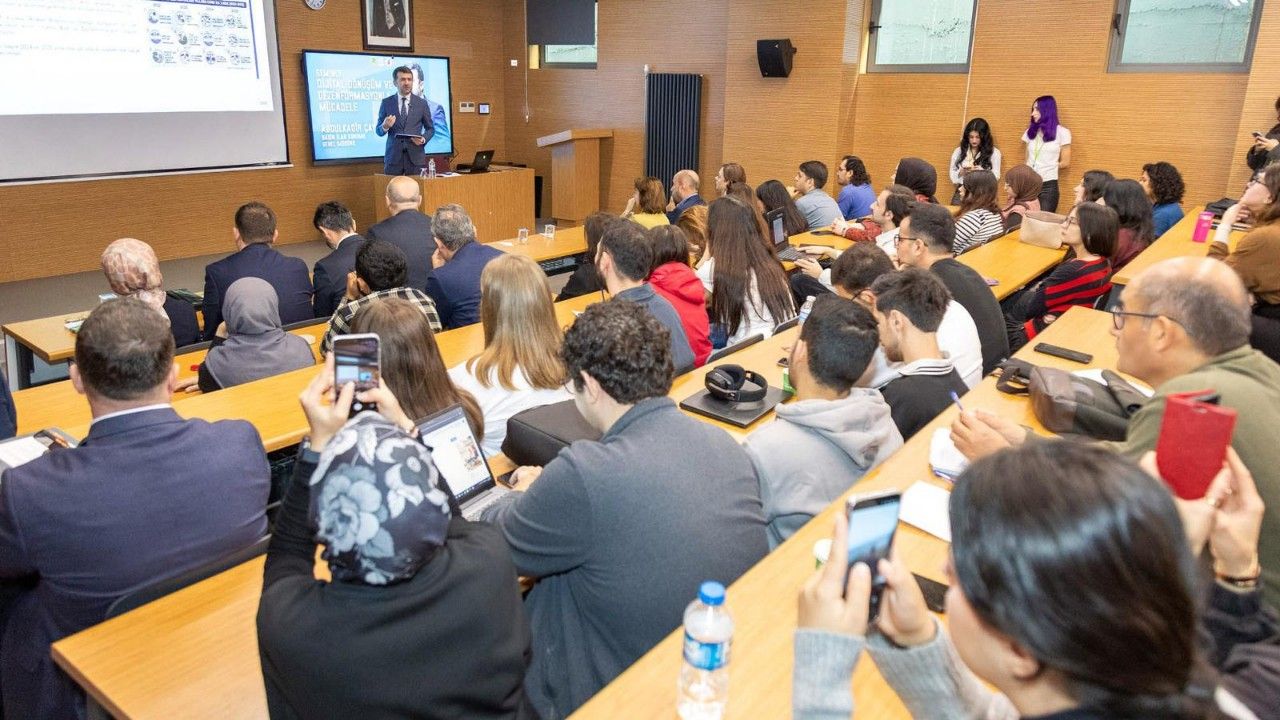 BİK Genel Müdürü Çay’dan genç gazetecilere dezenformasyon uyarısı