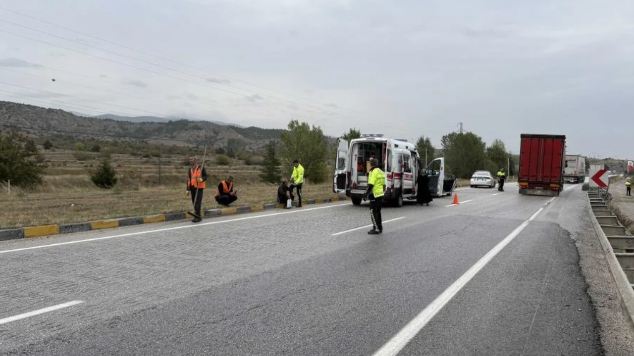 Kastamonu’da aynı yerde iki farklı kaza: 3 kişi yaralandı