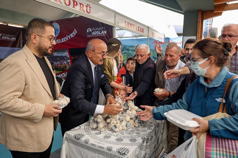 Taşköprü Sarımsağı Başkentte tanıtılıyor