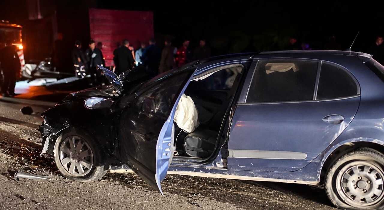 Kastamonu’da traktörle otomobil çarpıştı!