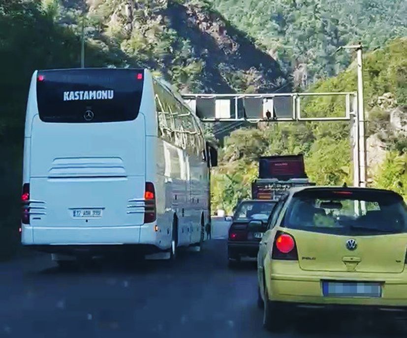 Kastamonu otobüsü yürekleri ağza getirdi