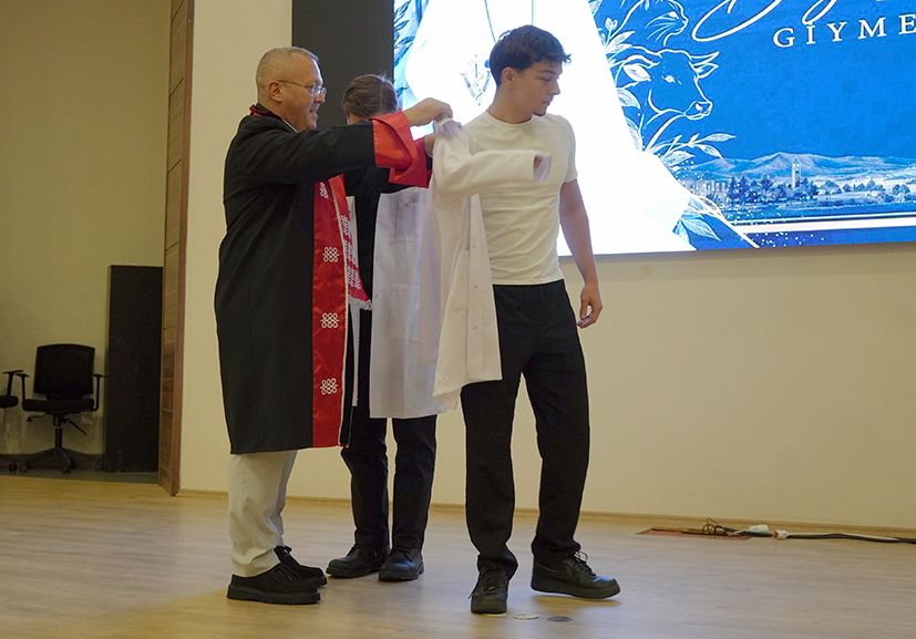 Kastamonu’da veteriner hekim adayları beyaz önlüklerini giydi