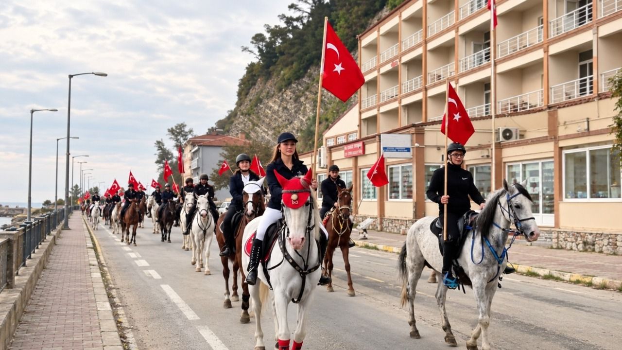 Türk bayraklarıyla tarihî yürüyüş başladı!