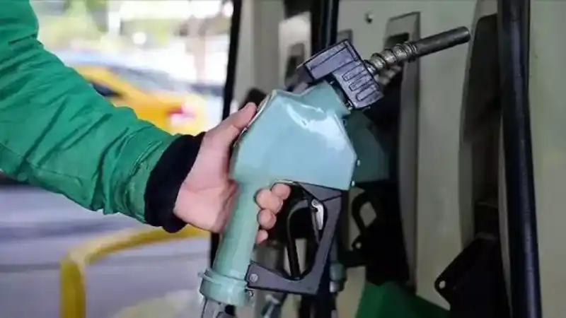 Benzine büyük indirim: Tarih belli oldu