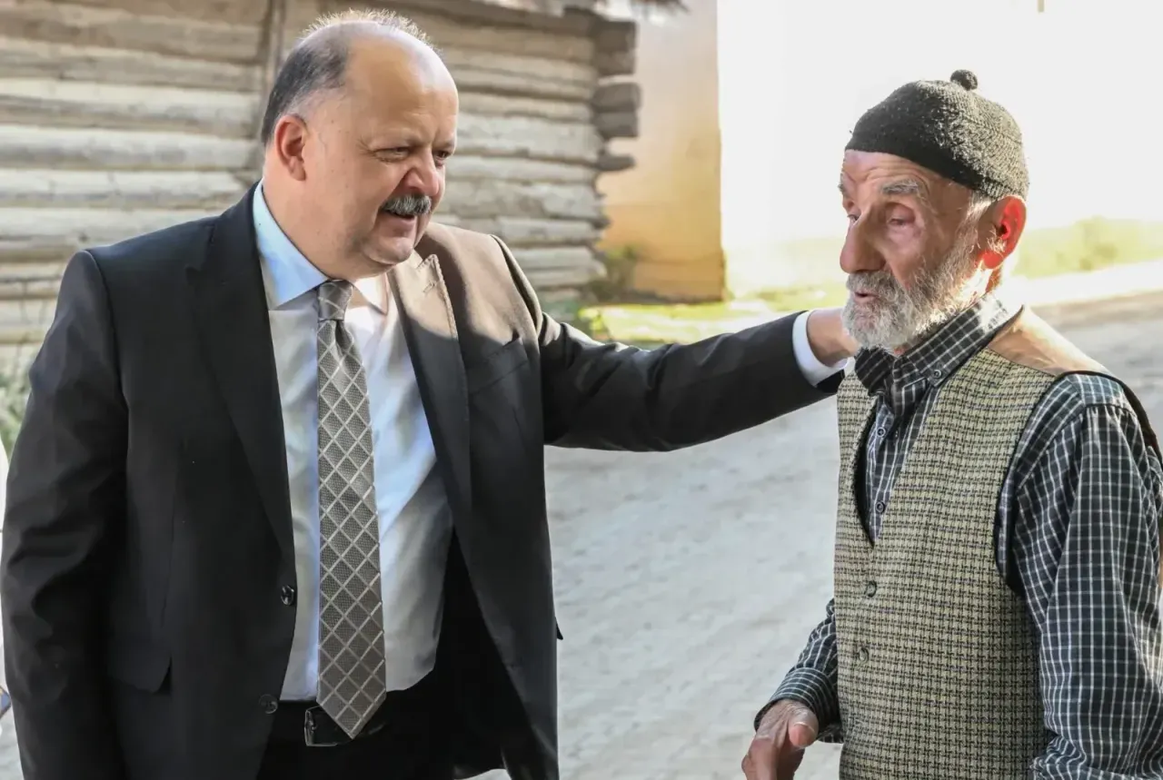 Kastamonu’da devletin sıcak eli vatandaşın omzunda!