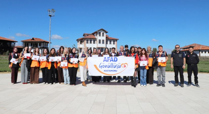 Kastamonu’da 38 gönüllüye AFAD kimlikleri teslim edildi